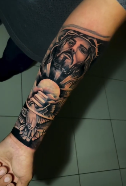 Sagrado — Cristo & Pombas